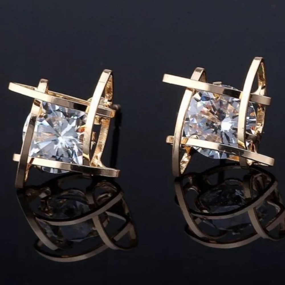 NEW ROUND SOLITAIRE CAGED DIAMOND STUD EARRINGS - Picture 4 of 8